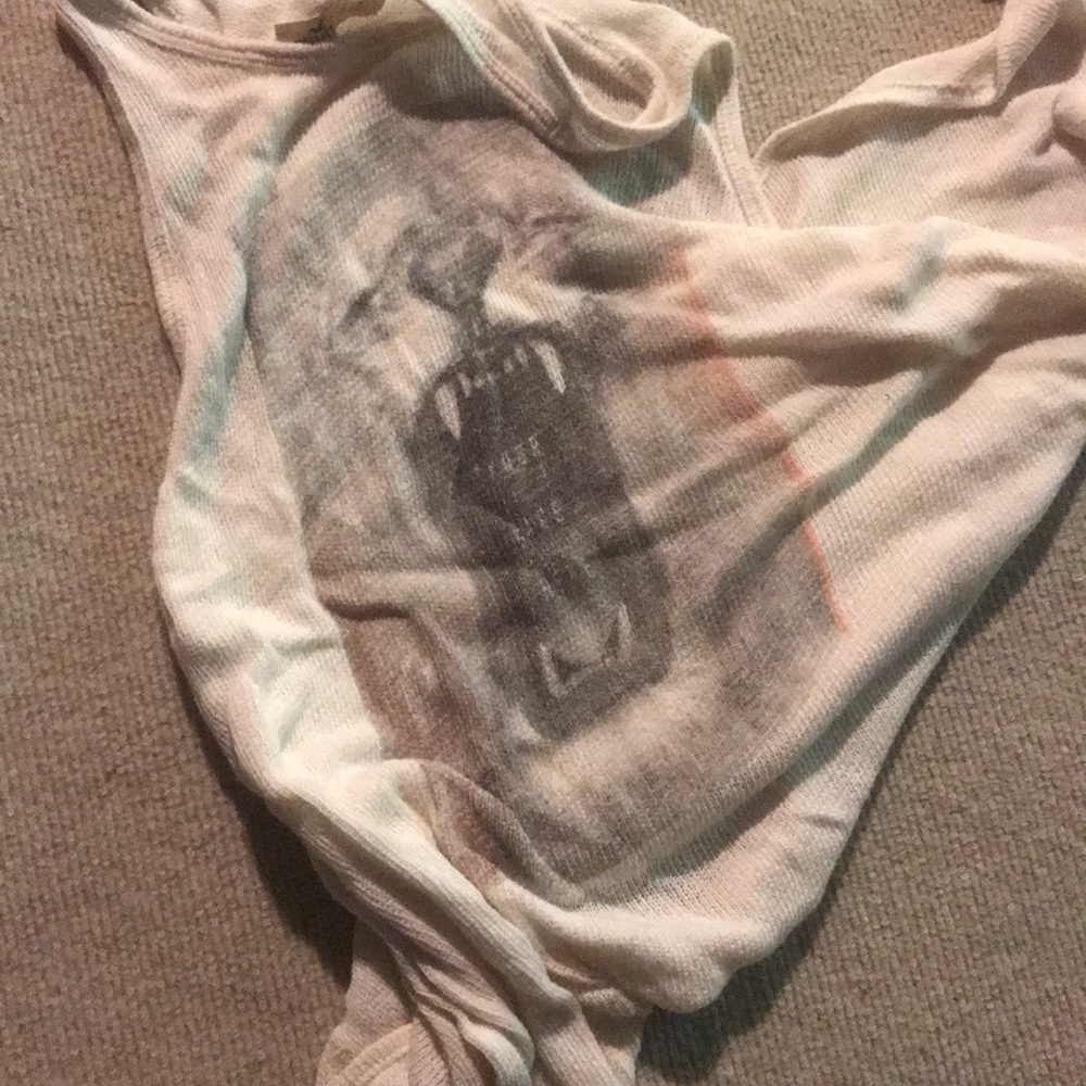 3 tees and a belt